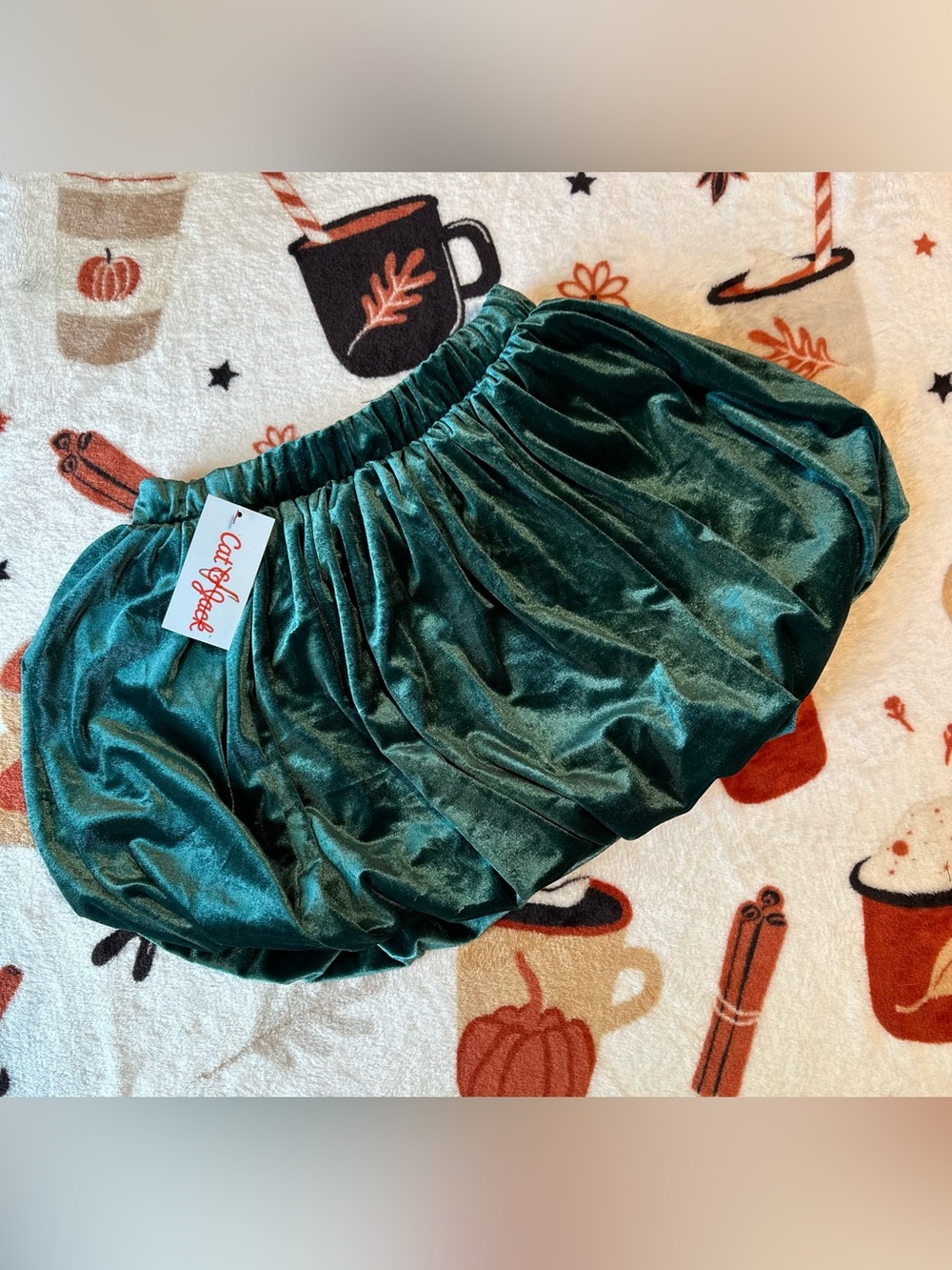 Cat & Jack Emerald Green Velvet Bubble Skirt - Girls size 8